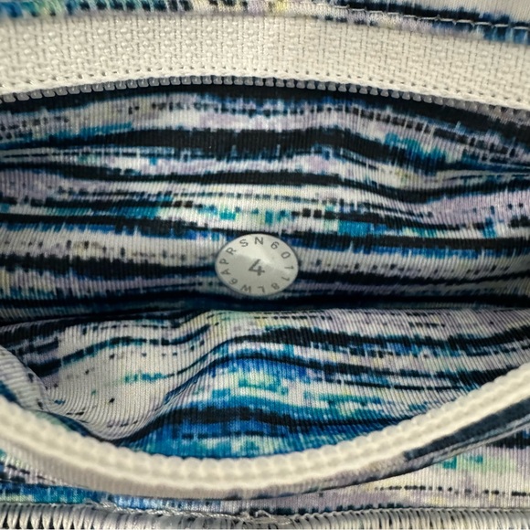 Lululemon Inspire Crop II | Blurry Belle (W6APRS) | Size 4 | EUC - Picture 10 of 12